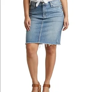 🆕 SILVER JEANS SKIRT