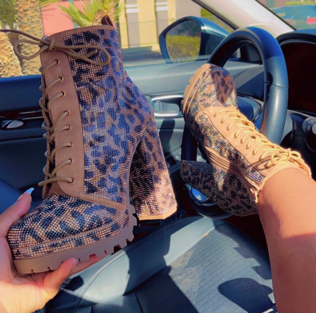 $25 SALE - Vivian Leopard