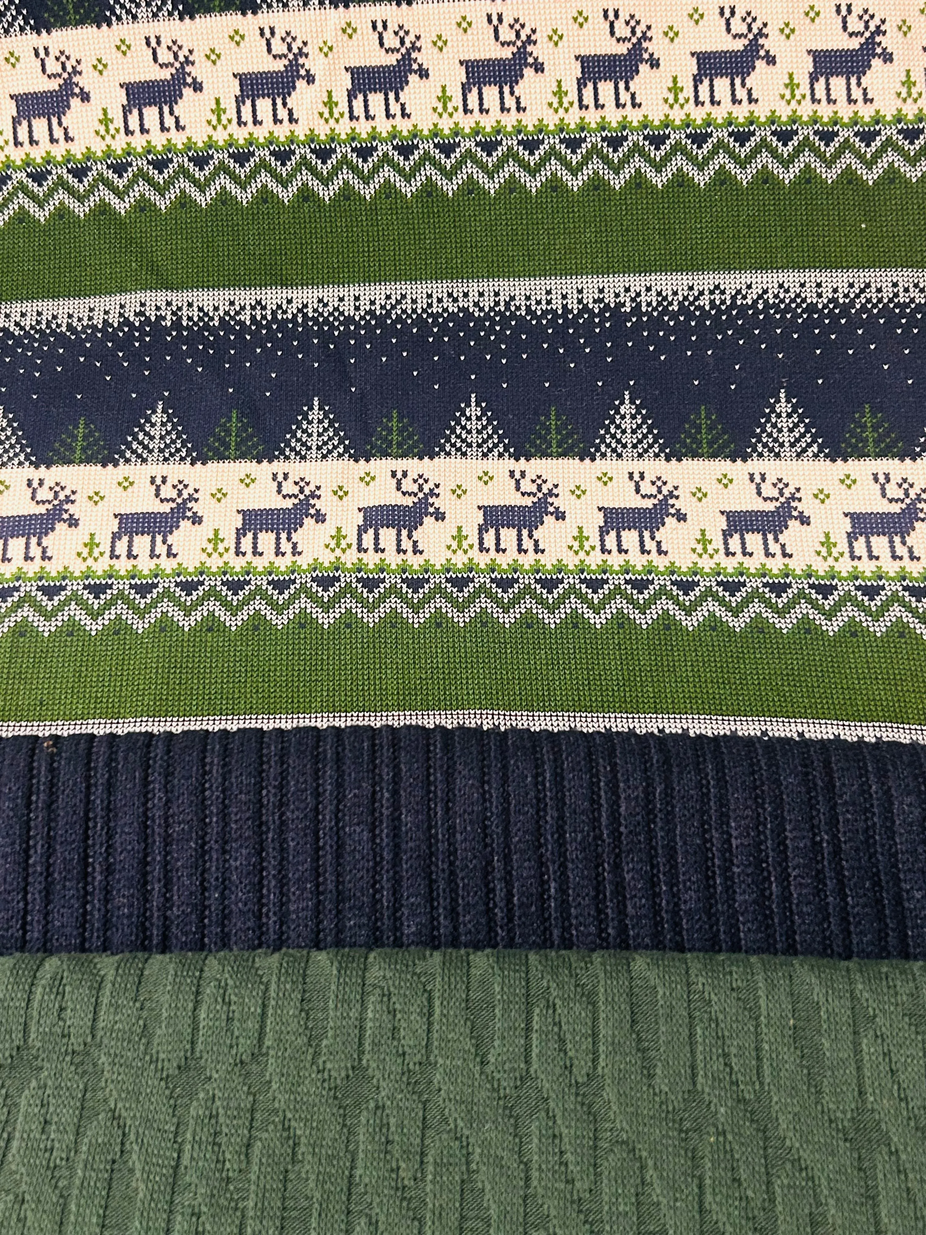 52CM BORDEAUX REMNANT CABLE JUMPER KNIT FABRIC