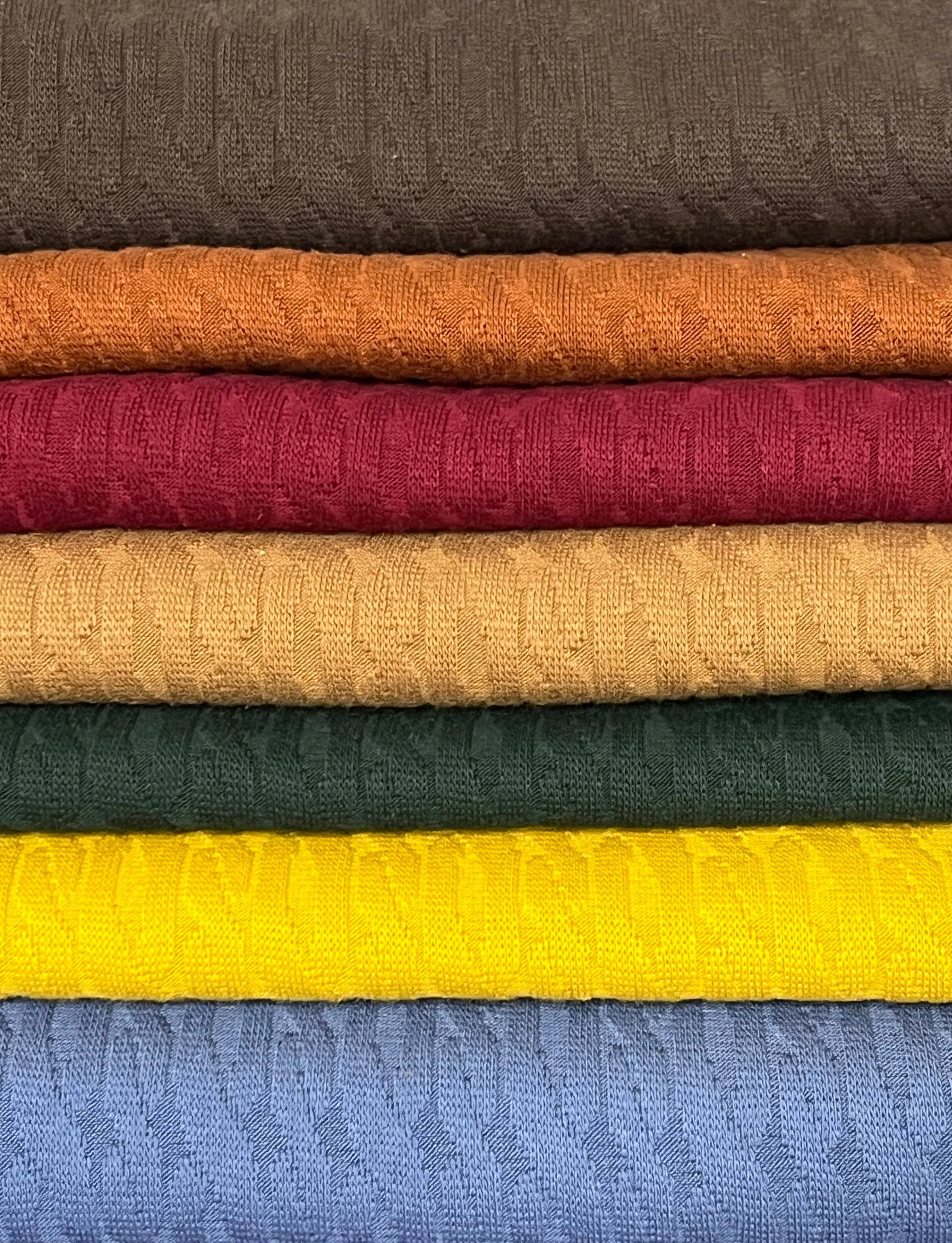 52CM BORDEAUX REMNANT CABLE JUMPER KNIT FABRIC