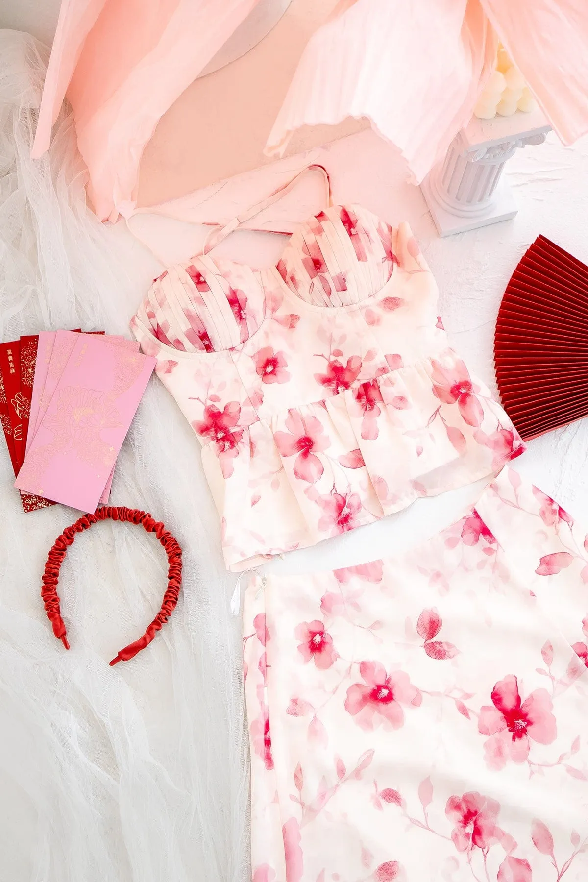 AMERY FLORAL MAXI SKIRT IN RED