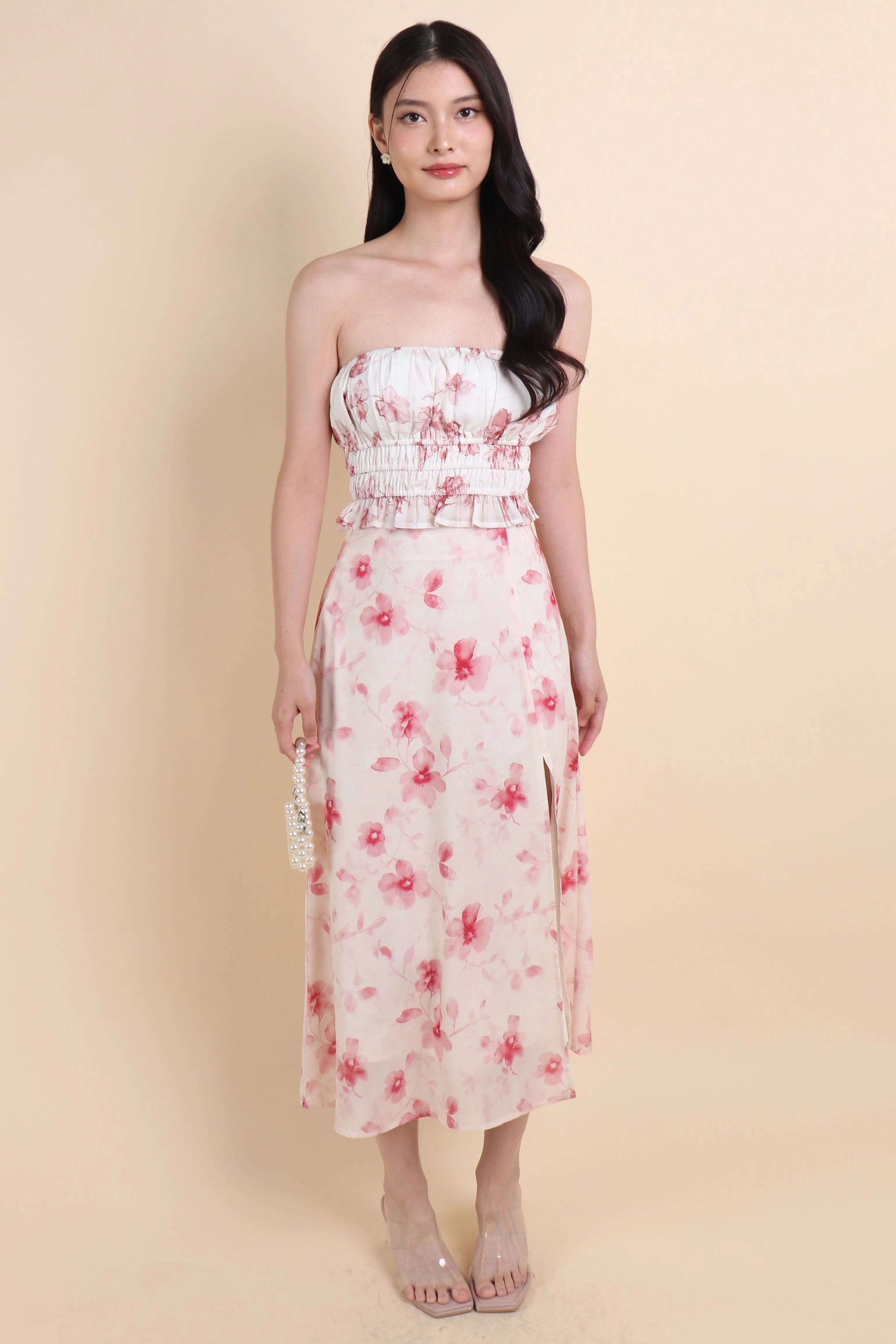 AMERY FLORAL MAXI SKIRT IN RED