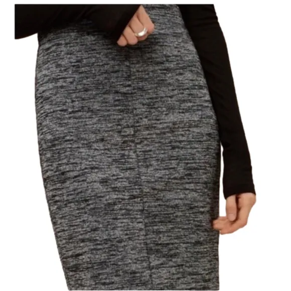 ARITZIA WILFRED FREE Pencil Skirt Pull On Stretch in heathered black &amp; white, S