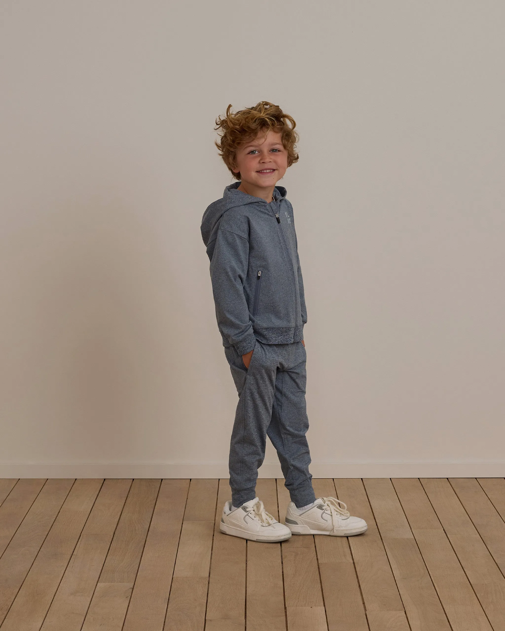 Century Tech Jogger| Heathered Indigo