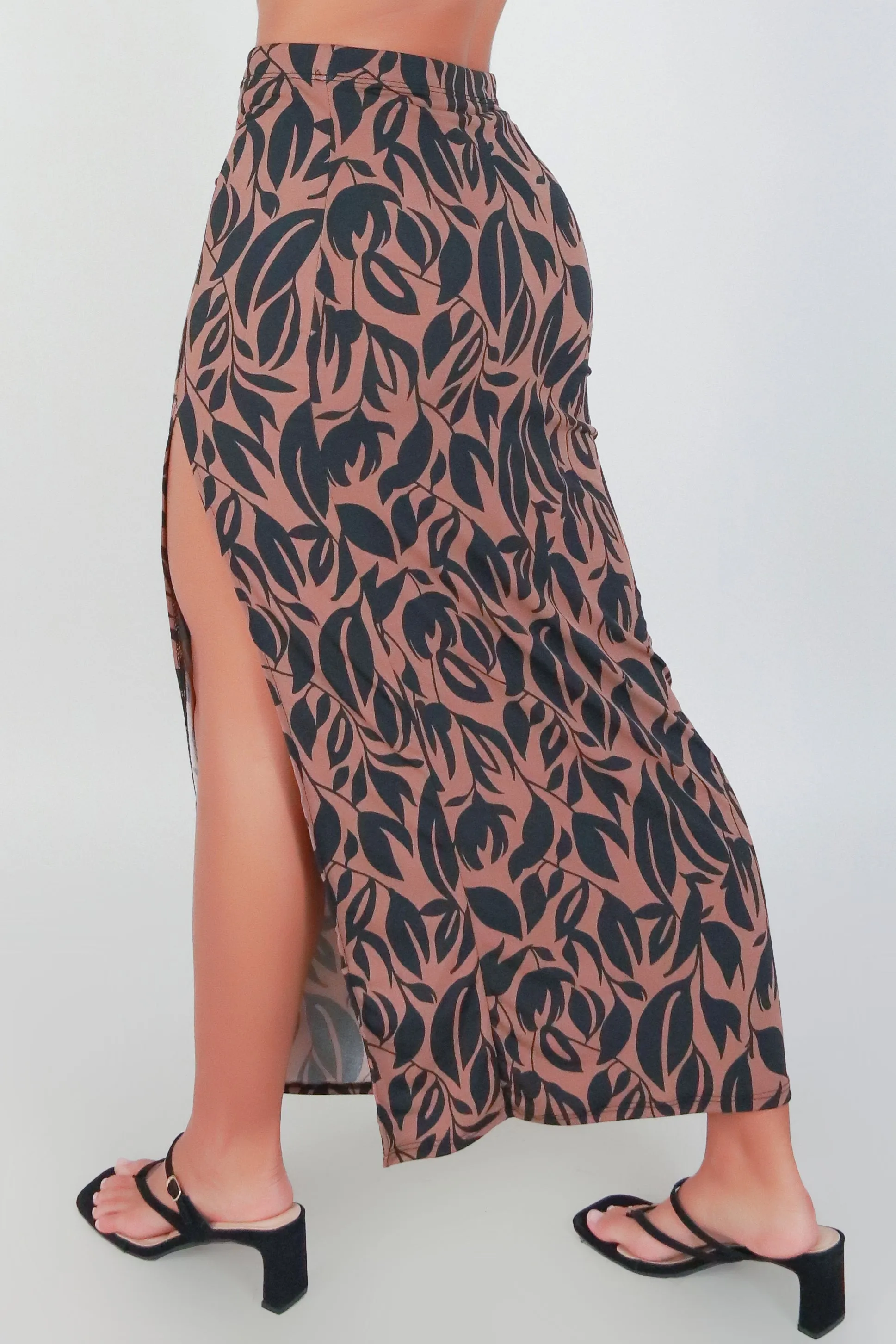 COMING IN HOT MAXI SKIRT