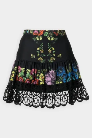 Eibis Short Skirt in Garden Black Print