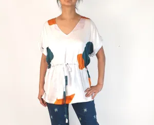 Elk white-based unique print top size 10 (as new with tags)