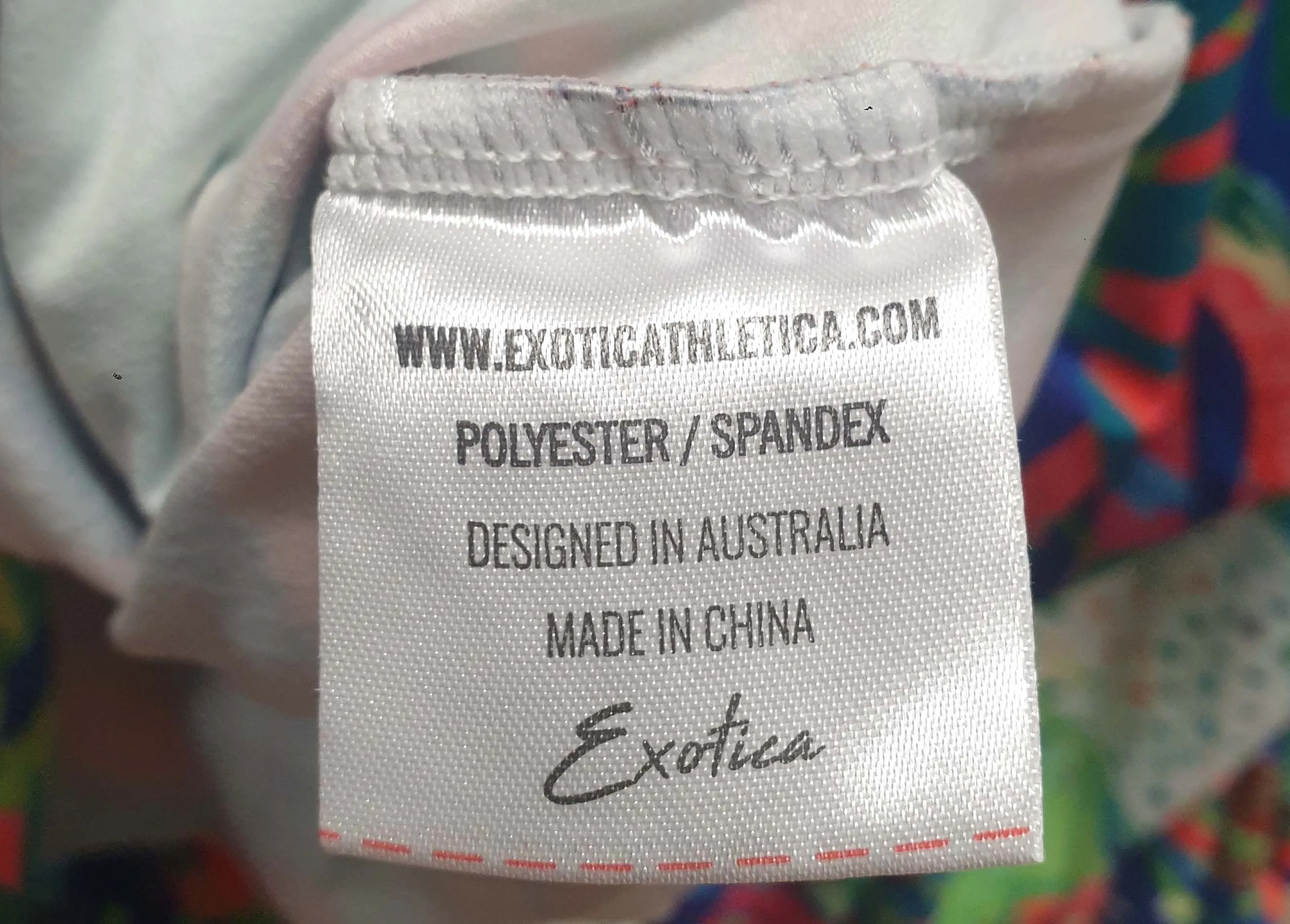 Exotica colourful forest inspired print long sleeve top size XXL