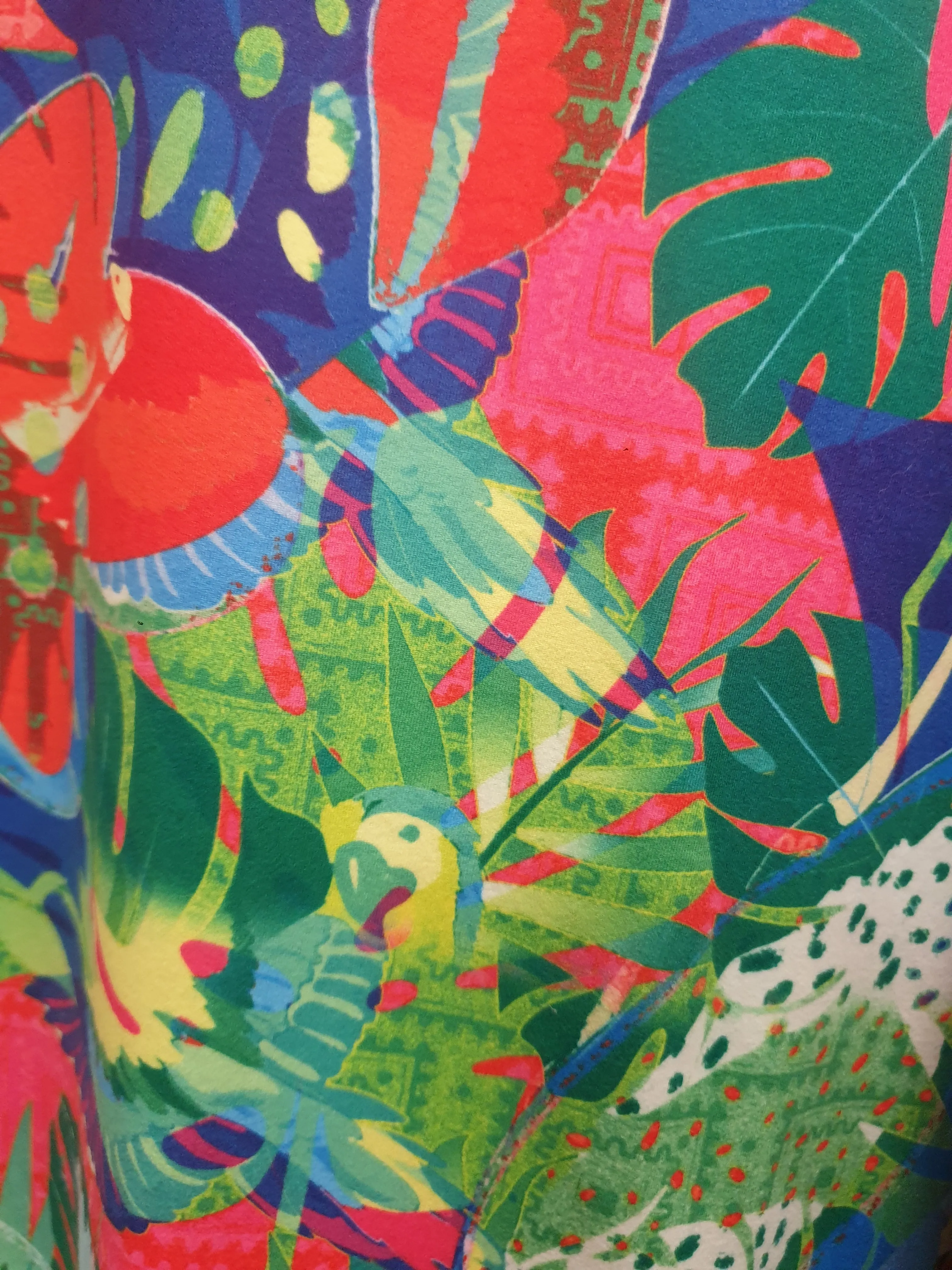 Exotica colourful forest inspired print long sleeve top size XXL