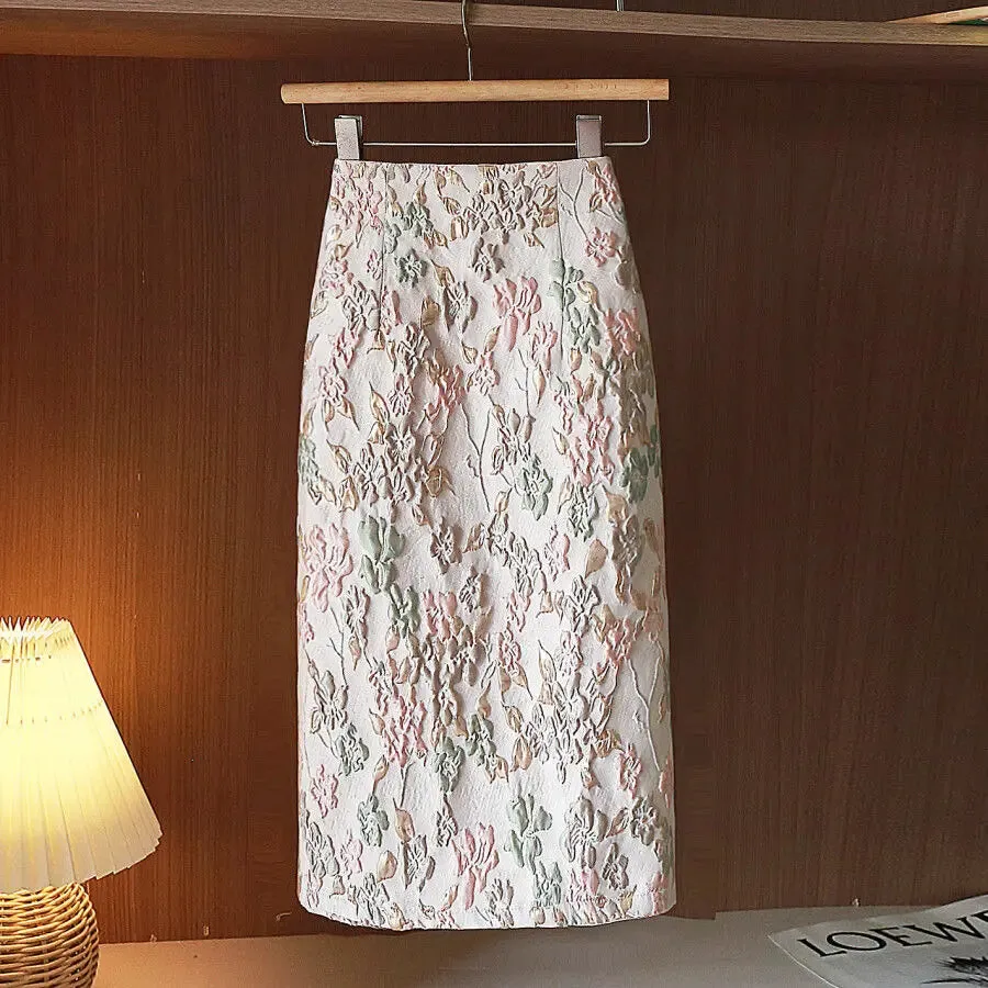 Floral Embroidered High-Waisted Pencil Skirt