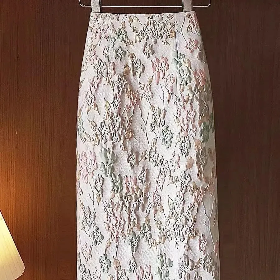 Floral Embroidered High-Waisted Pencil Skirt