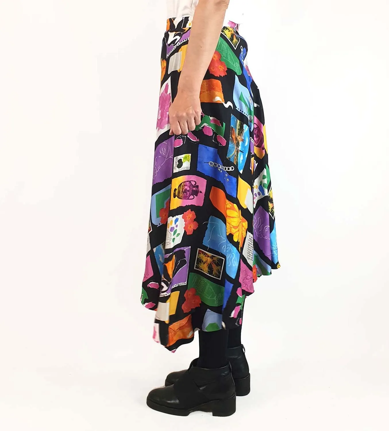 Gorman travel themed print skirt size 8 (Winter '23 season)