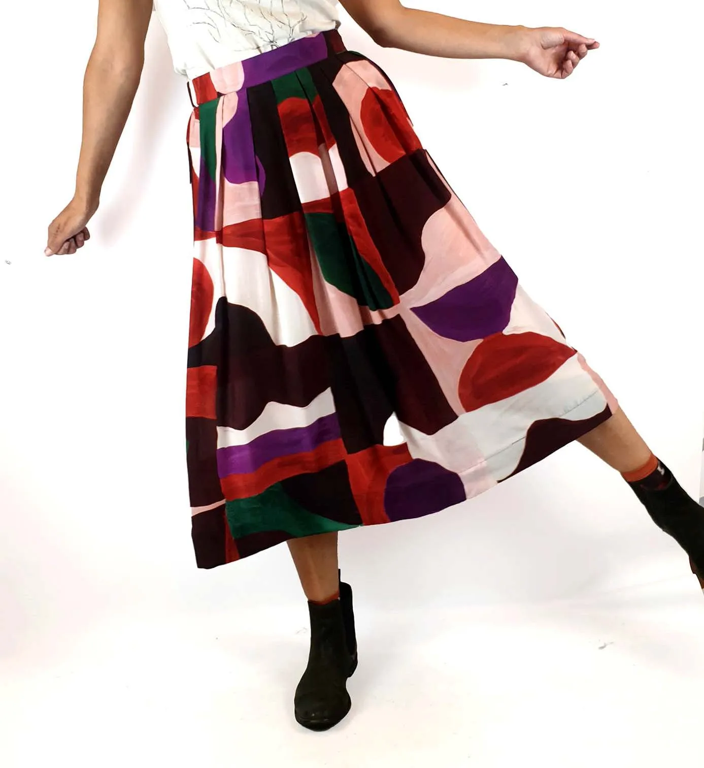 Gorman unique print silk blend pleated skirt size 8