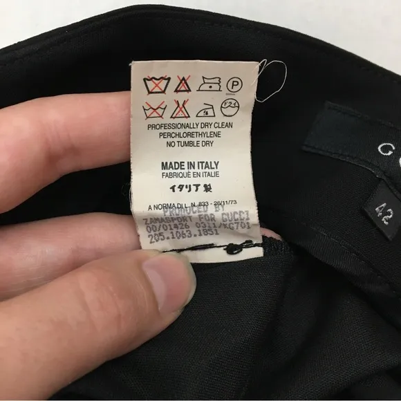 Gucci Vintage Black Pencil Skirt