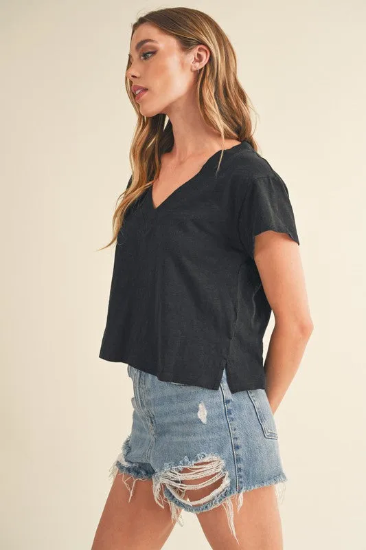 Hazel Blues® |  Aemi   Co Side Slit V-Neck Short Sleeve Cropped T-Shirt