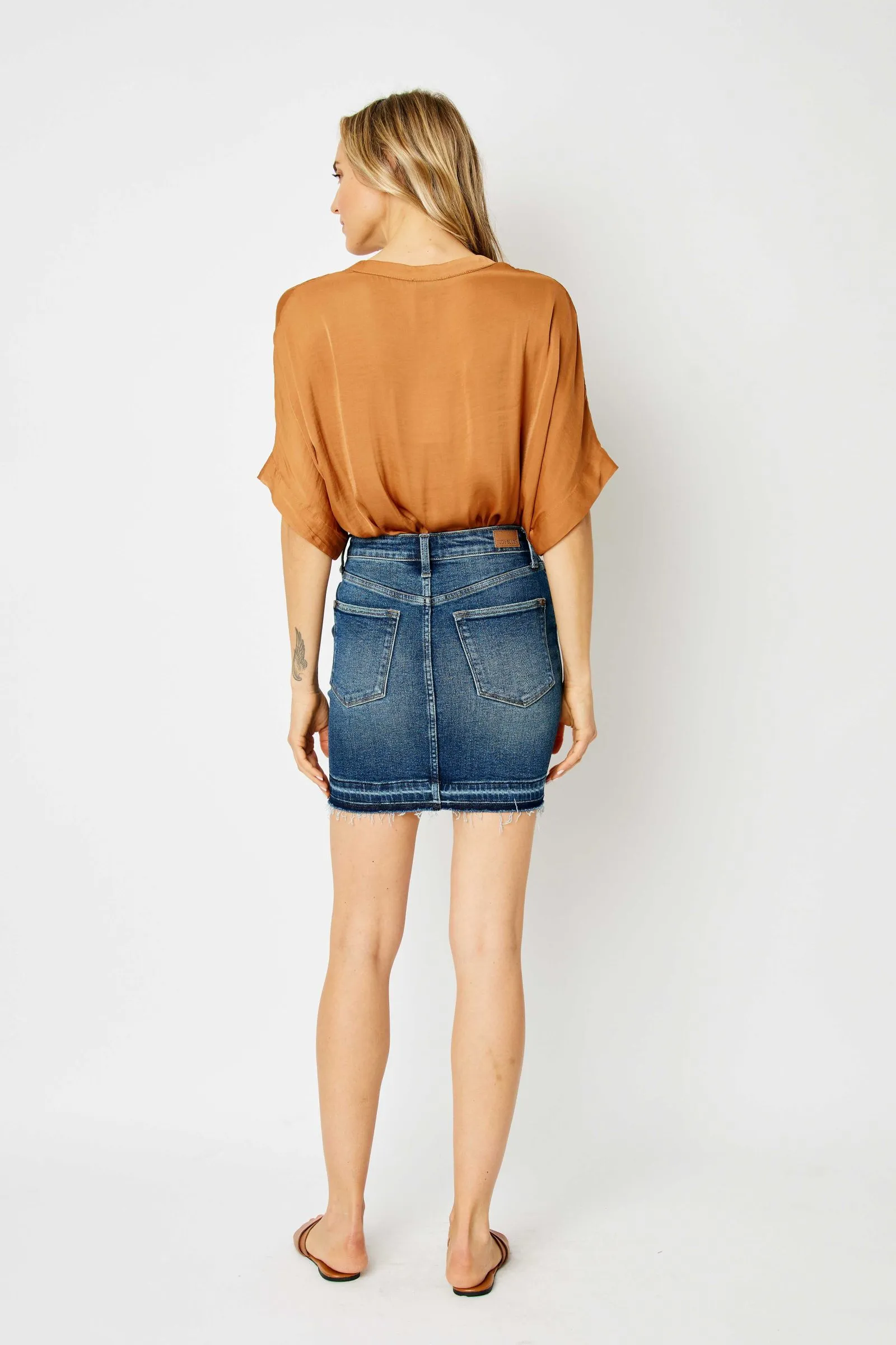 HW TUMMY CONTROL RELEASE HEM DENIM SKIRT BY JUDY BLUE