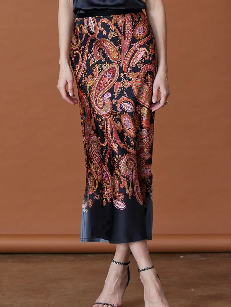 ICONIC go long for it skirt print