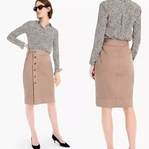 J Crew size buttons pencil skirt in stretch chino khaki size 6 minimalist bo 104