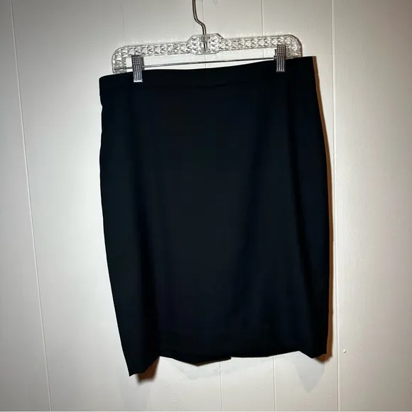 J. Crew  Suoer 120s Black Knee-Length Pencil Skirt for Work Size 10