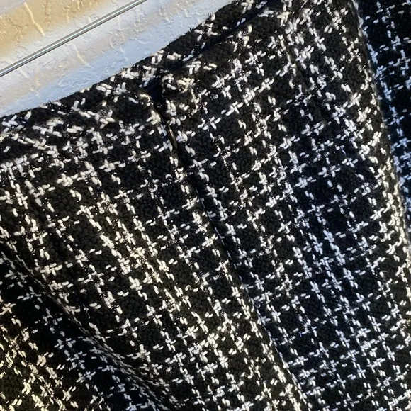 Karl Lagerfeld Paris Tweed Pencil Skirt