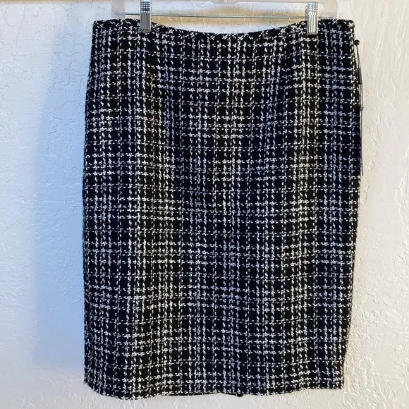 Karl Lagerfeld Paris Tweed Pencil Skirt