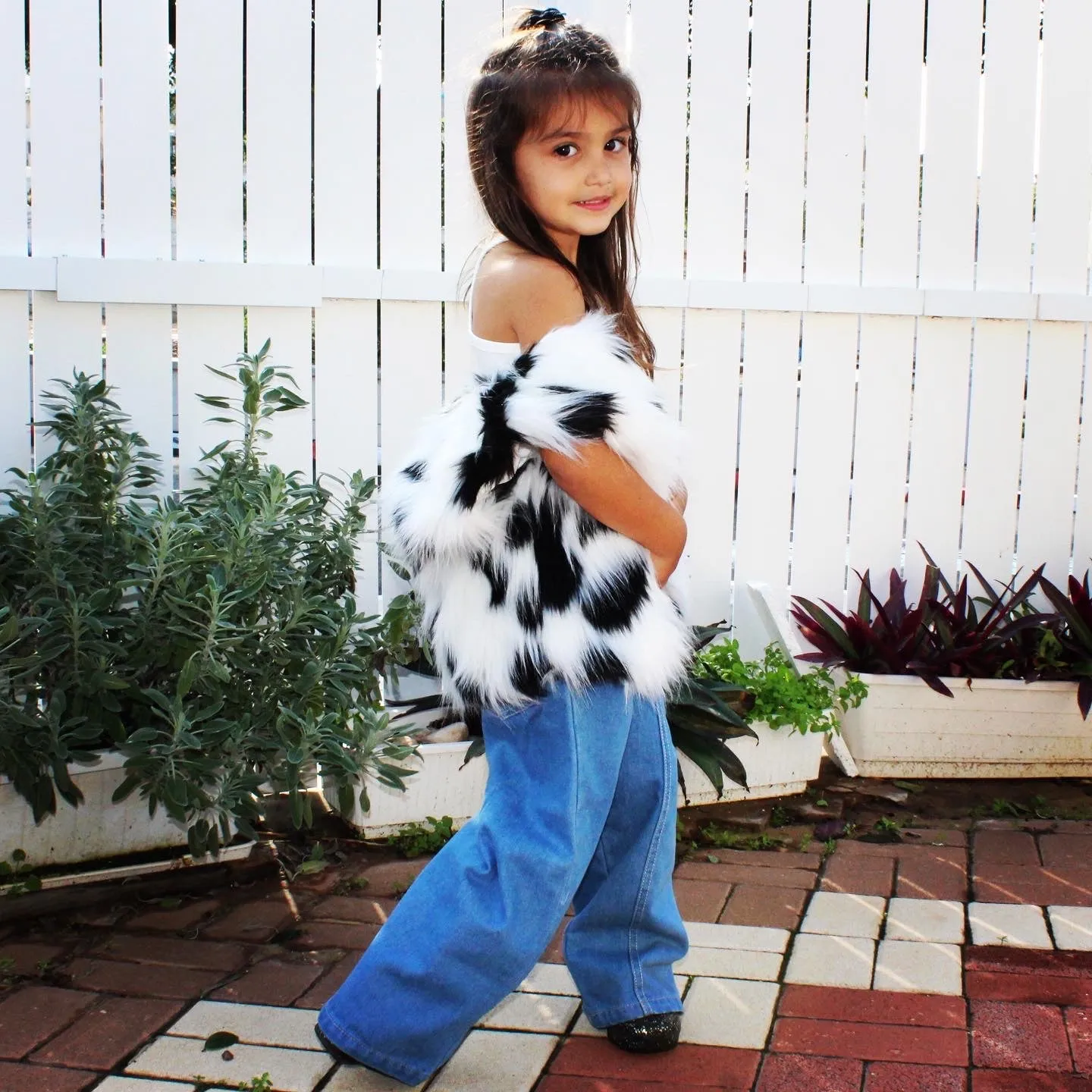 Kids Faux Fur Vest  - Cruella De Vil
