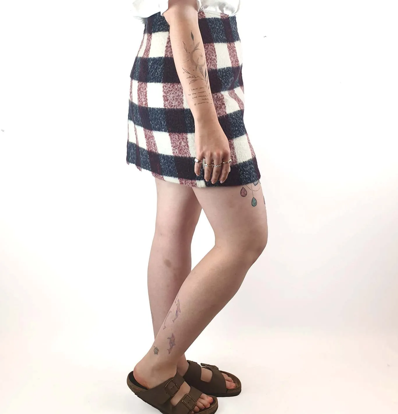 Kuwaii plaid mini skirt size 14 (best fits 12-14)
