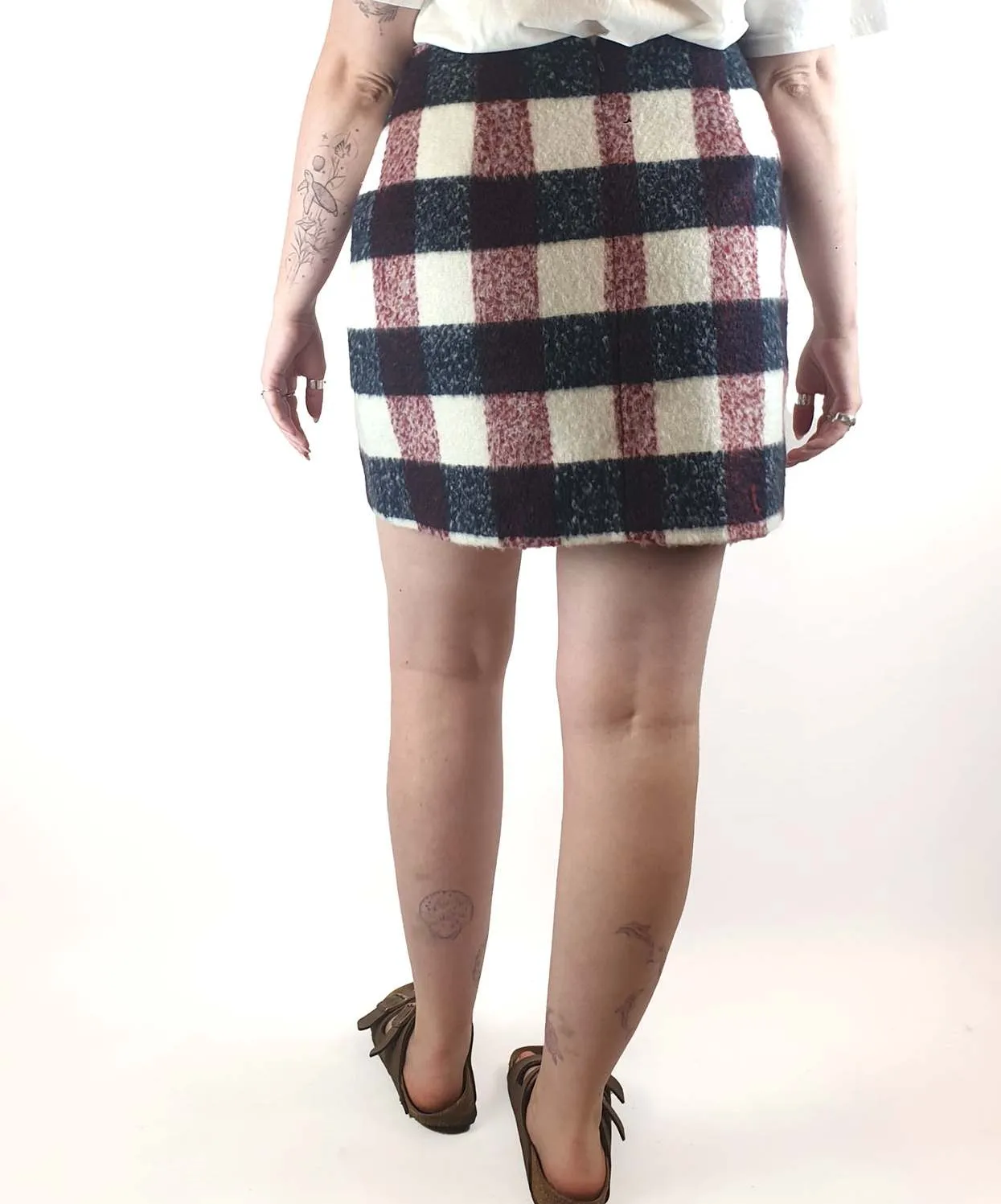 Kuwaii plaid mini skirt size 14 (best fits 12-14)