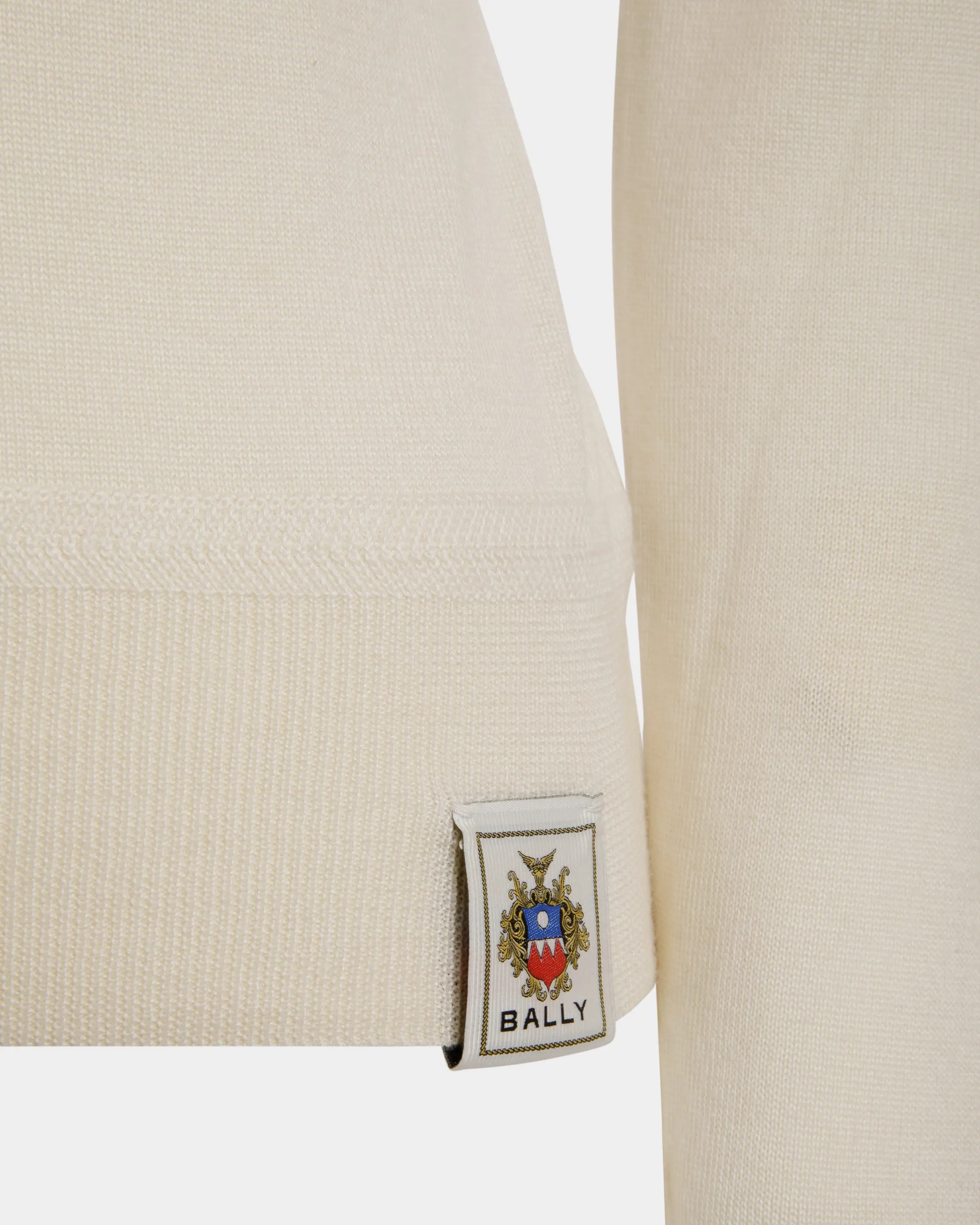 L5BAB89K - Polo