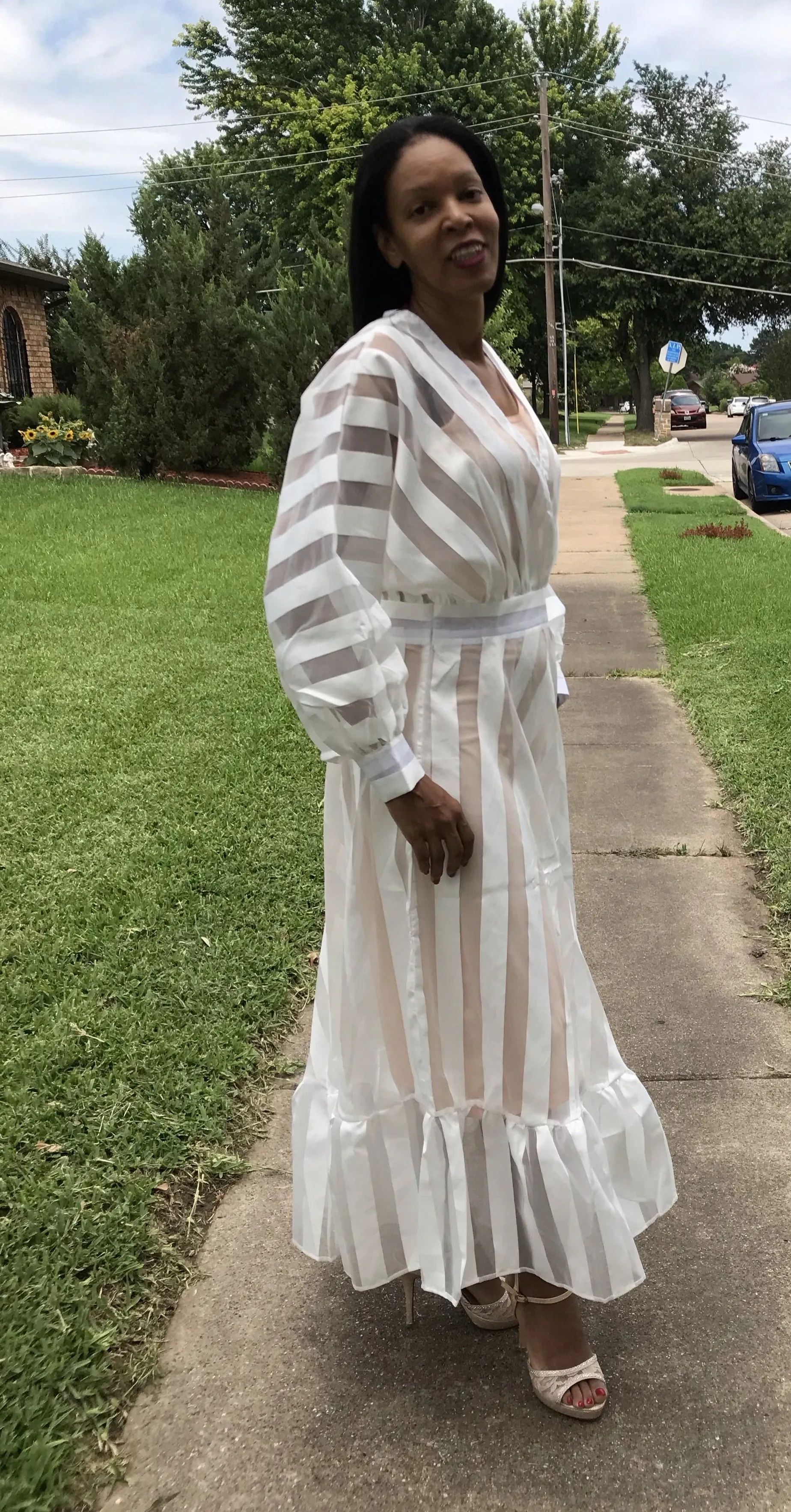 Lantern Sleeve Maxi Dress