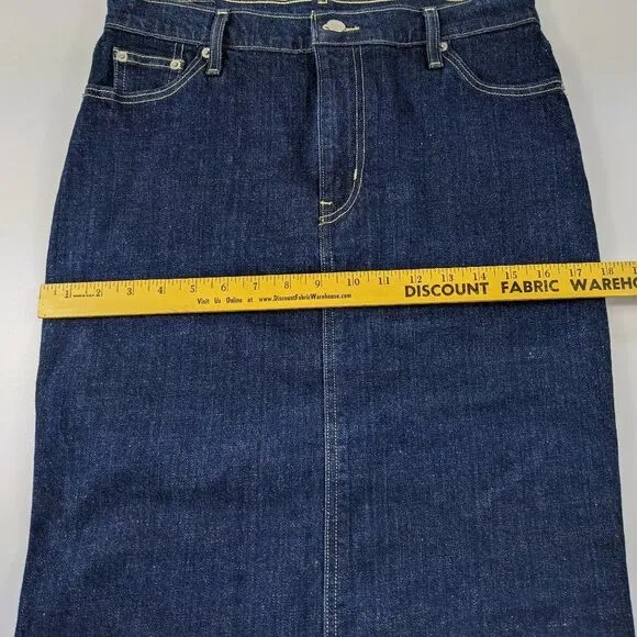 Levi's High Waist Dark Wash Knee Length Denim Pencil Skirt Size 29 EUC