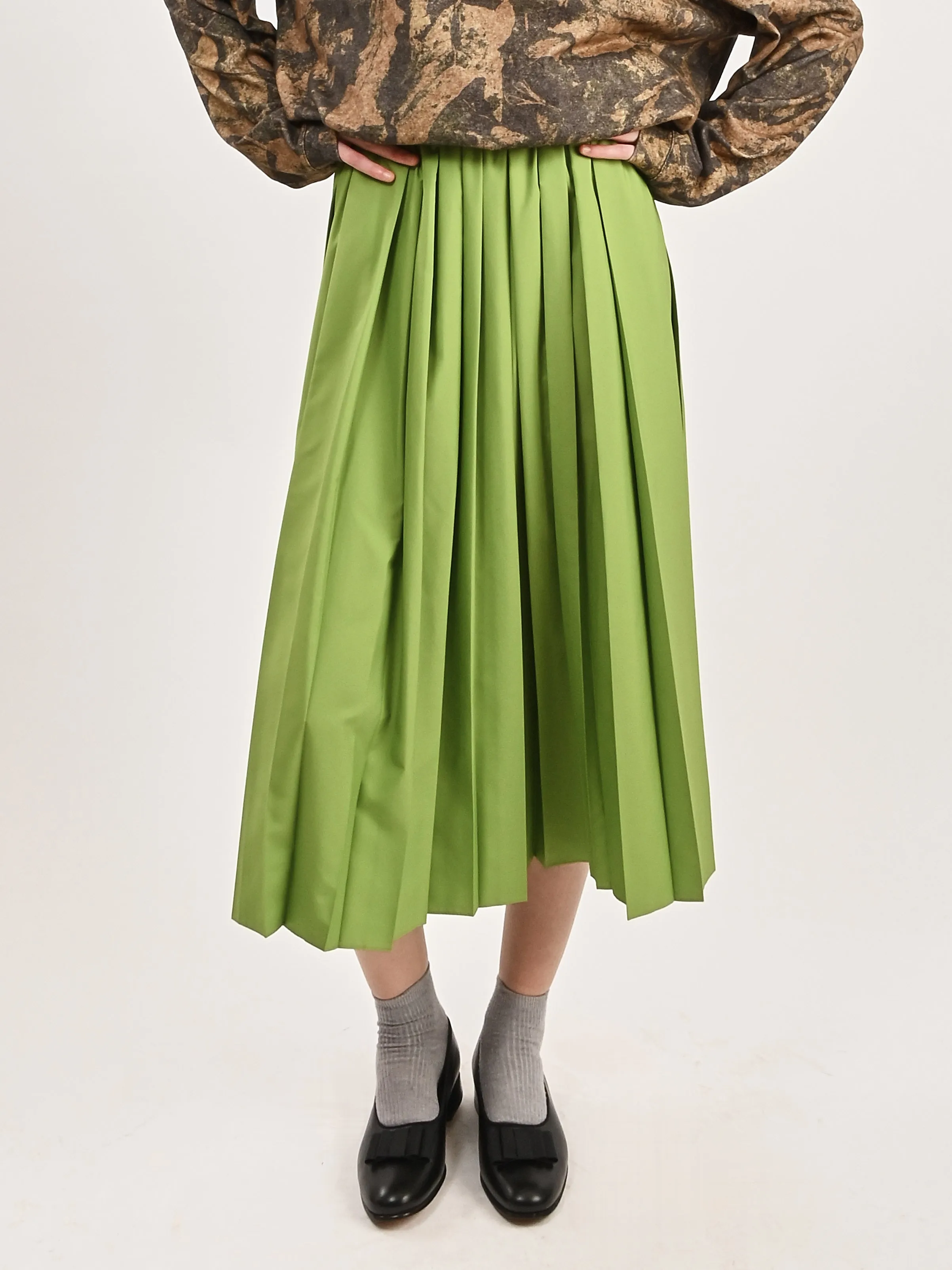Lime Nylon Pleated Pull On Skirt