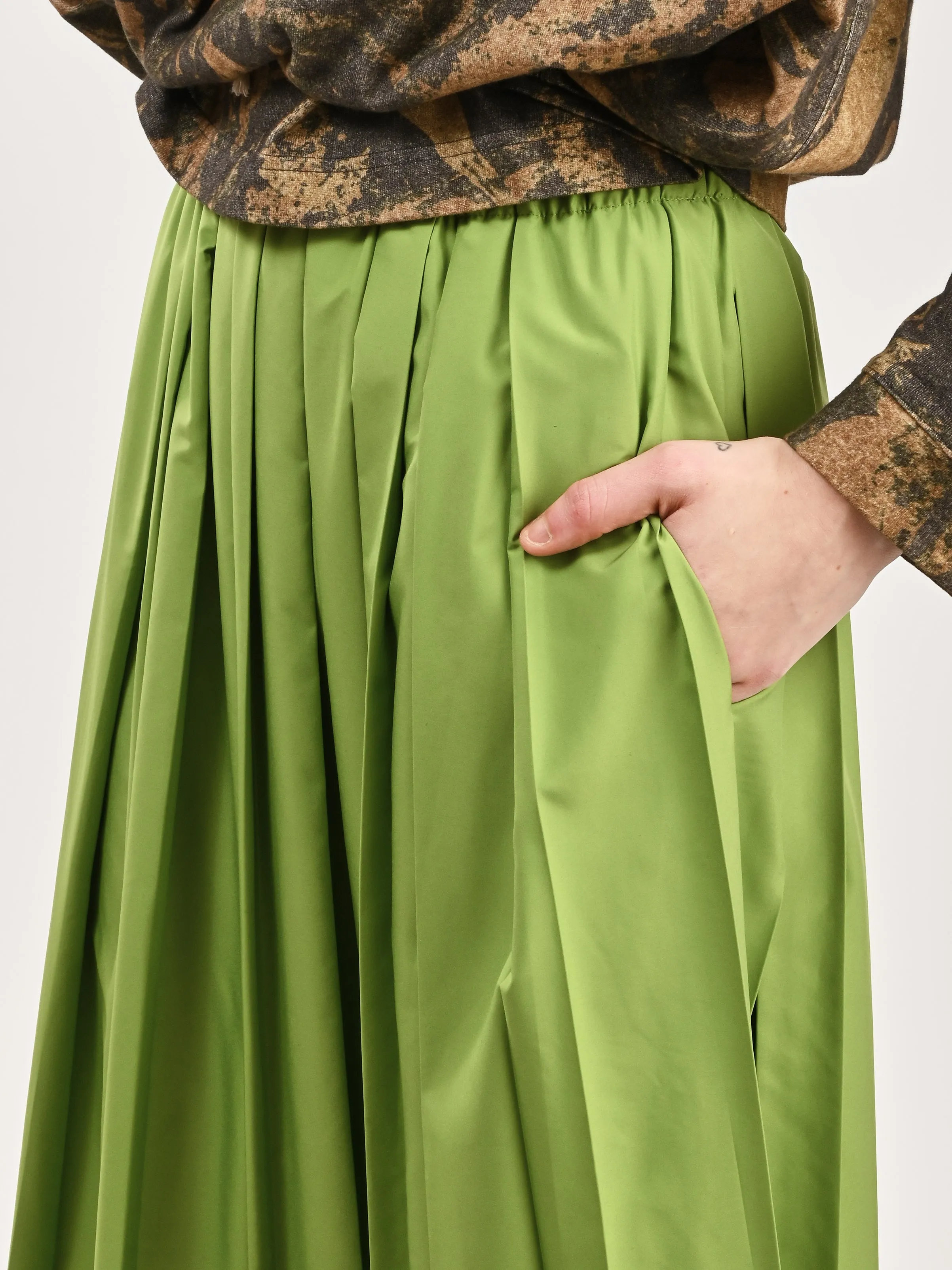 Lime Nylon Pleated Pull On Skirt