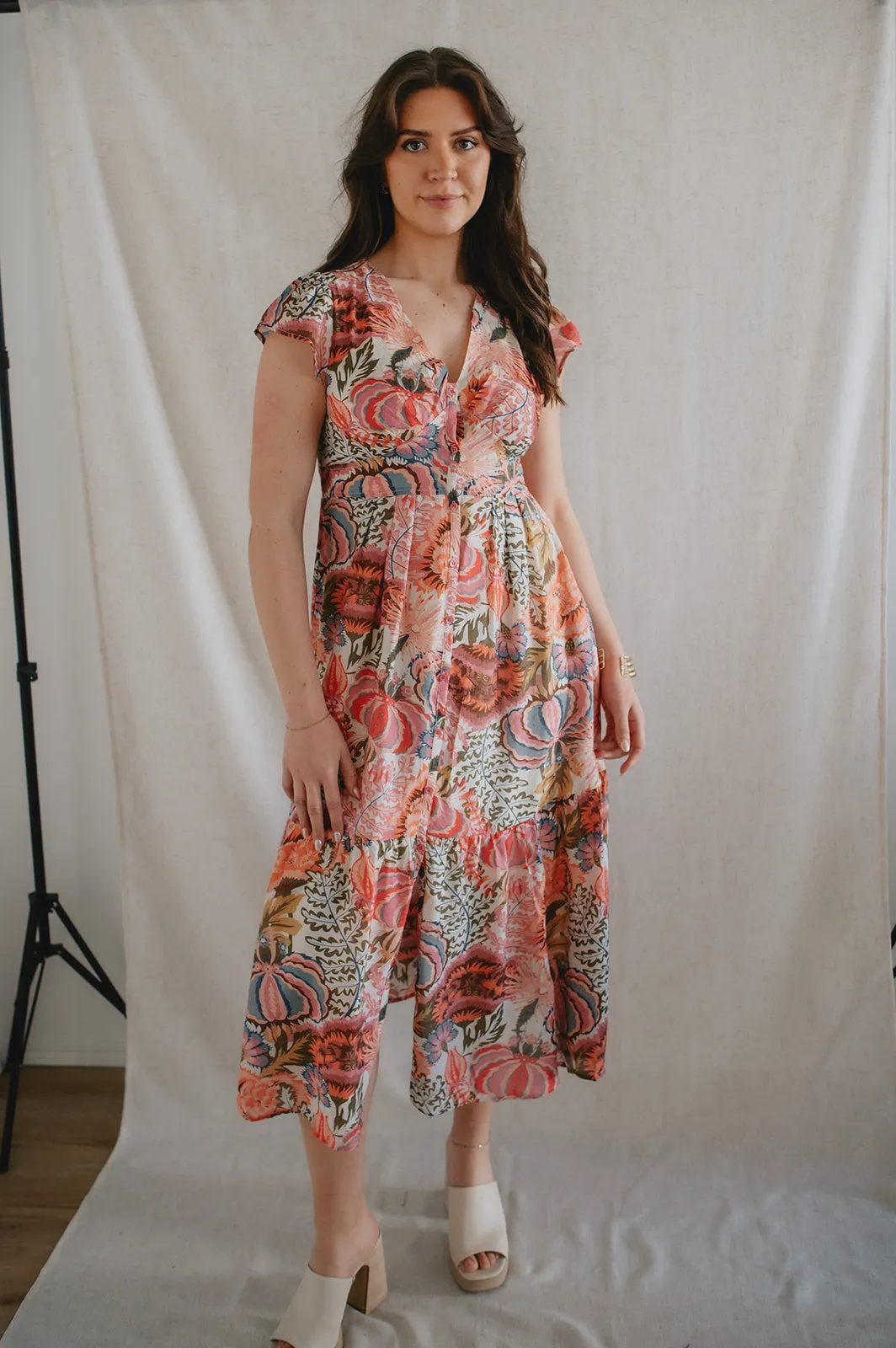 MISFIT ITEM - The Bryony Floral Midi Dress // Size M