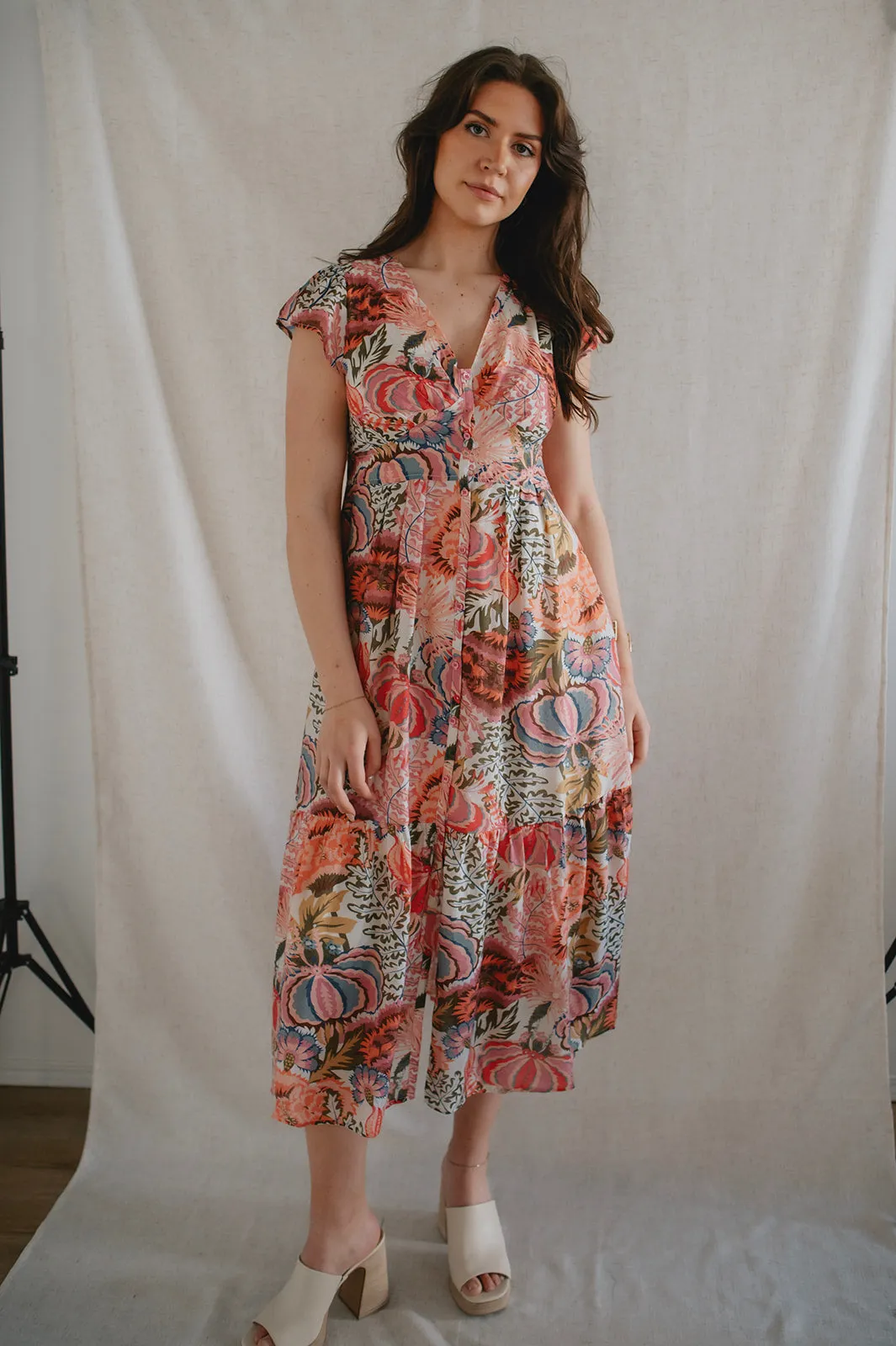 MISFIT ITEM - The Bryony Floral Midi Dress // Size M