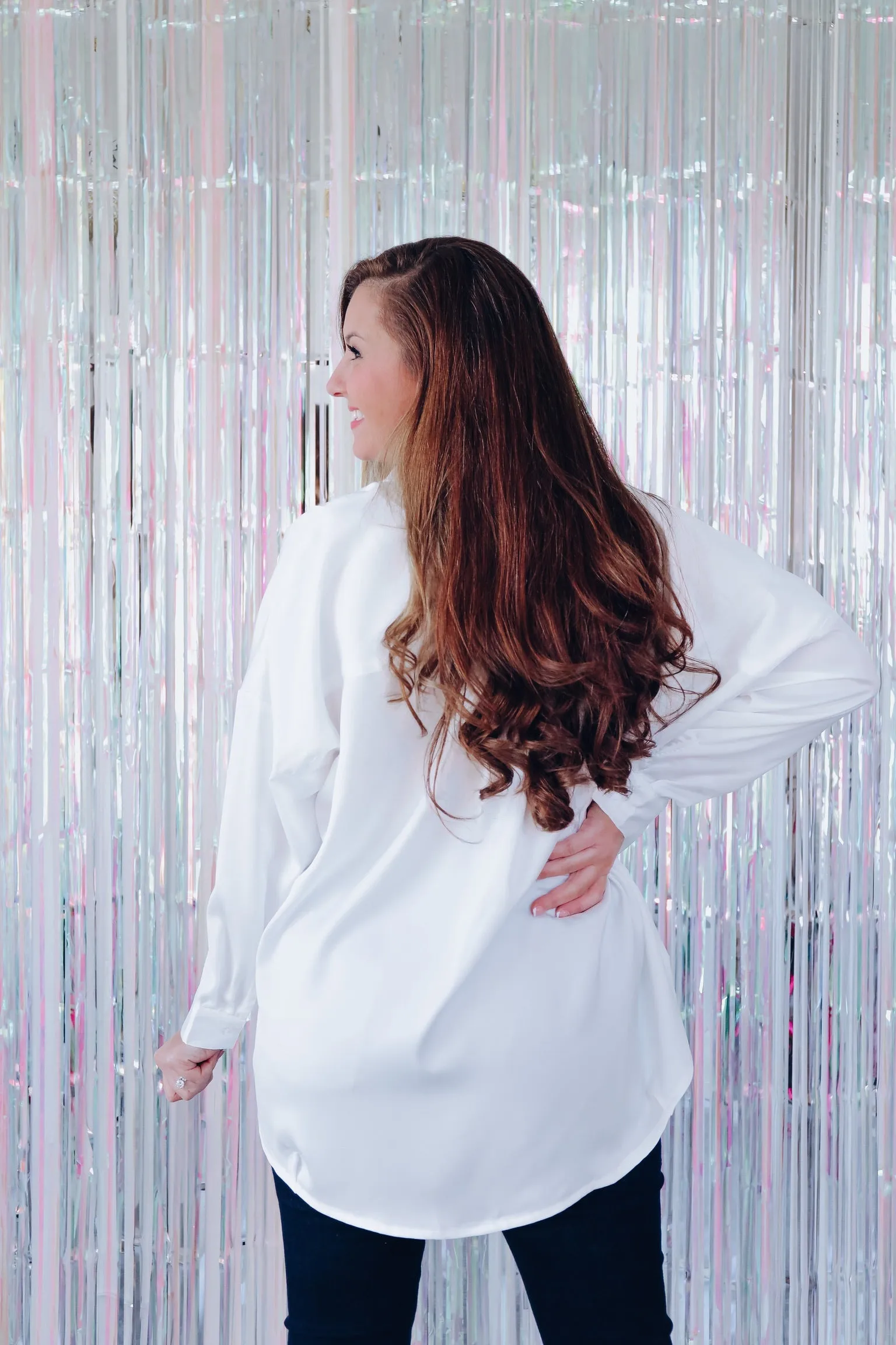 Model - Tried And True Satin V-Neck Tunic - Ivory