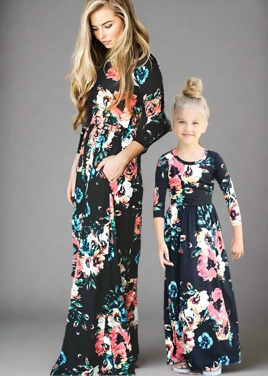 Mommy and Me Matching Floral Long-Sleeve Maxi Dresses with Pockets