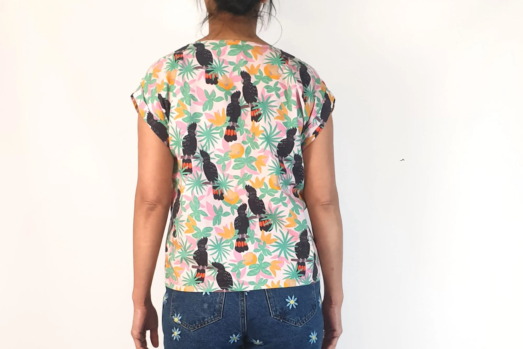 Monstreathreads black cockatoo print top size S
