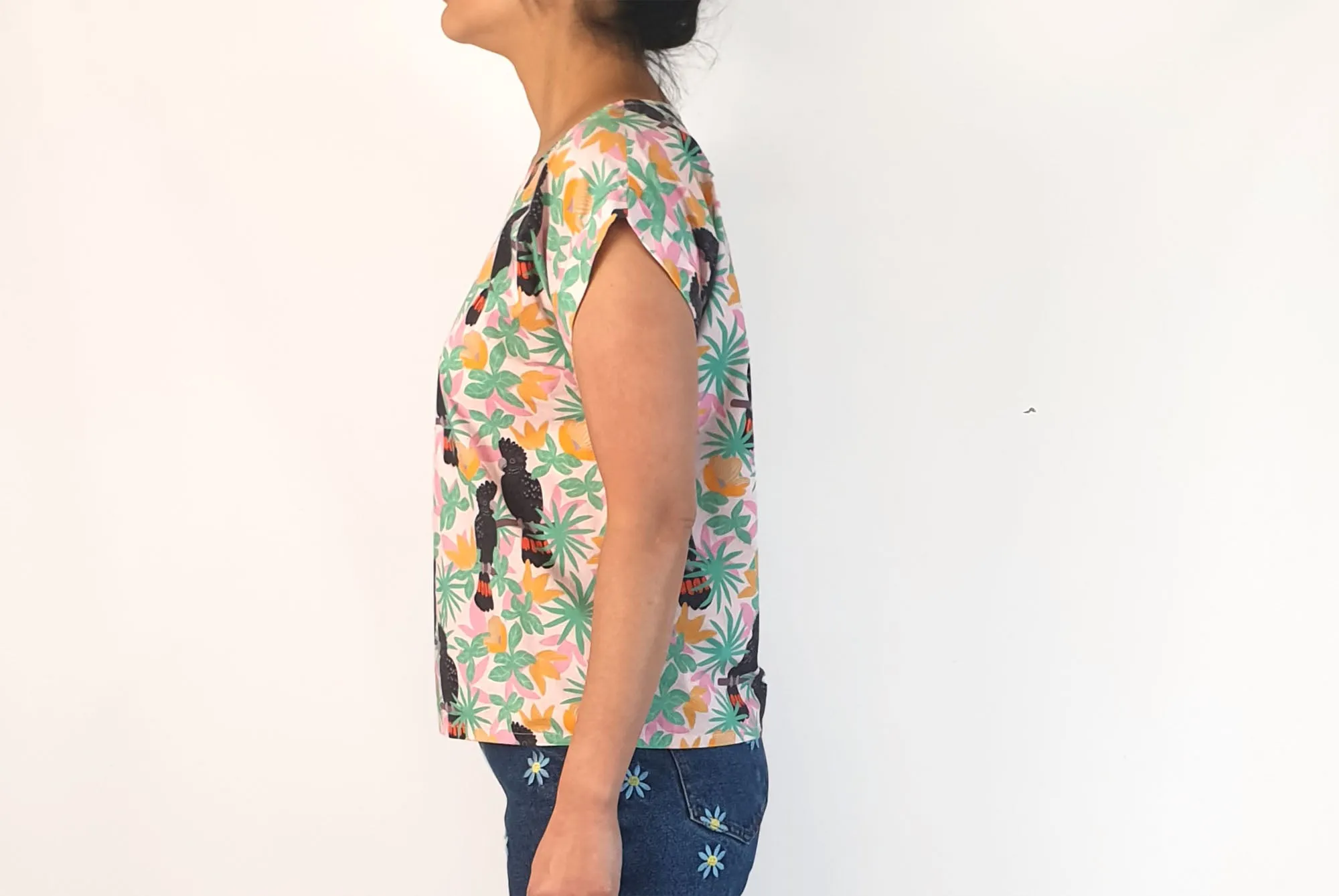 Monstreathreads black cockatoo print top size S