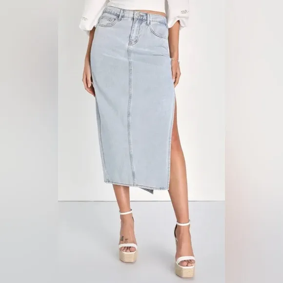 NEW w/Tag (NWT) Lulus Exceptionally Cool Light Wash High-Rise Denim Midi Skirt