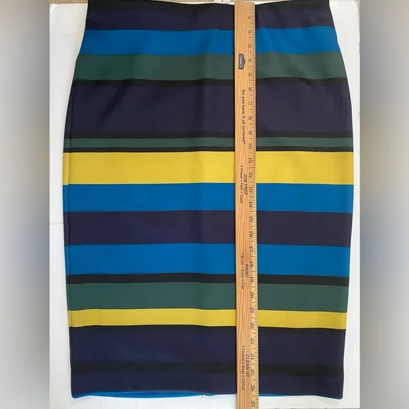 New York &amp; Company  Stretch Striped Pancil Skirt  Women’s size Large