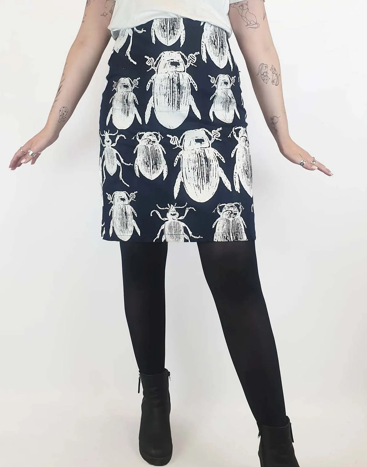 NMBQ black beetle print skirt size 12