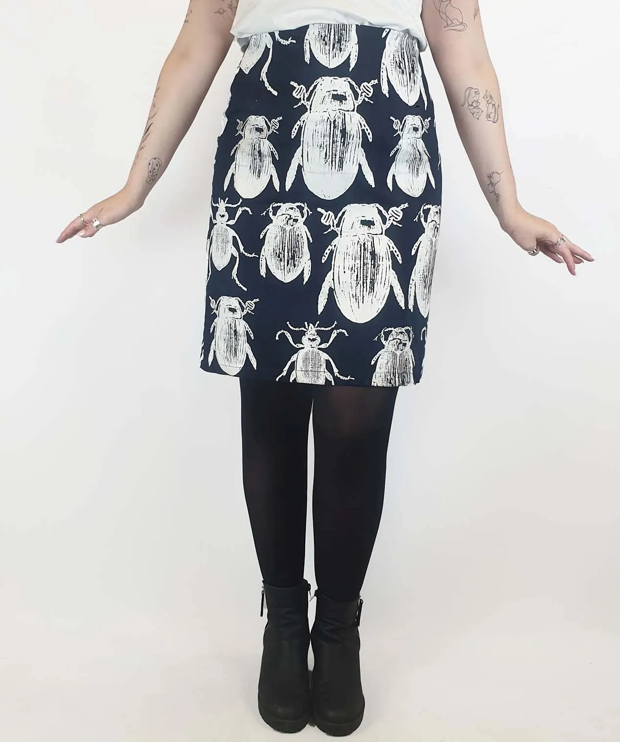 NMBQ black beetle print skirt size 12