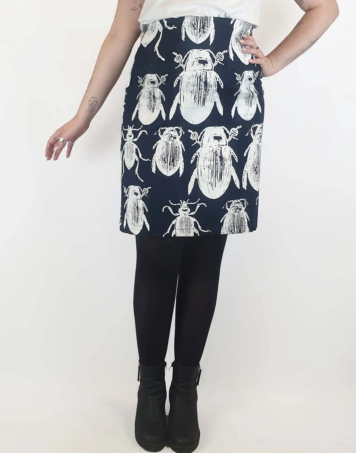 NMBQ black beetle print skirt size 12