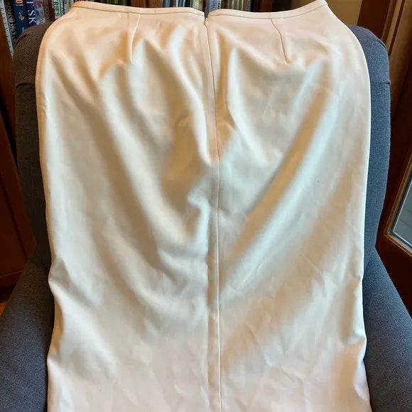 NWT J Crew Pencil midi skirt