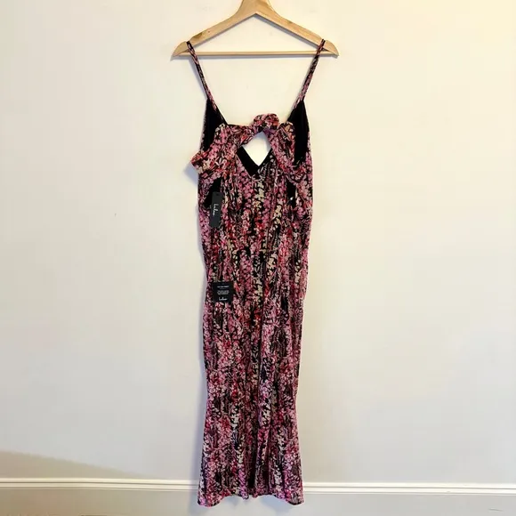 NWT Lulus Flora Belle Black Floral Sleeveless V-Neck Tie-Back Maxi Dress Large
