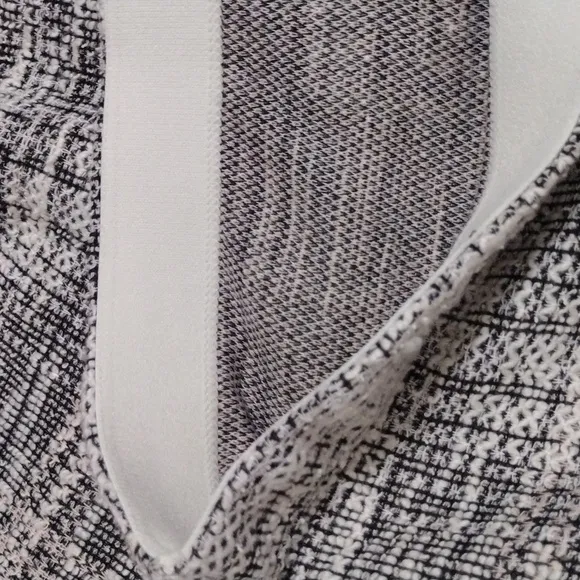 NWT Max Studio Textured Tweed Stretch Knit Elastic Waist Peplum Pencil Skirt M