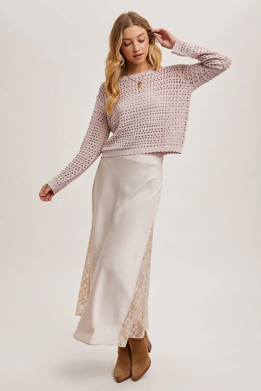 OPEN KNIT CROPPED TOP