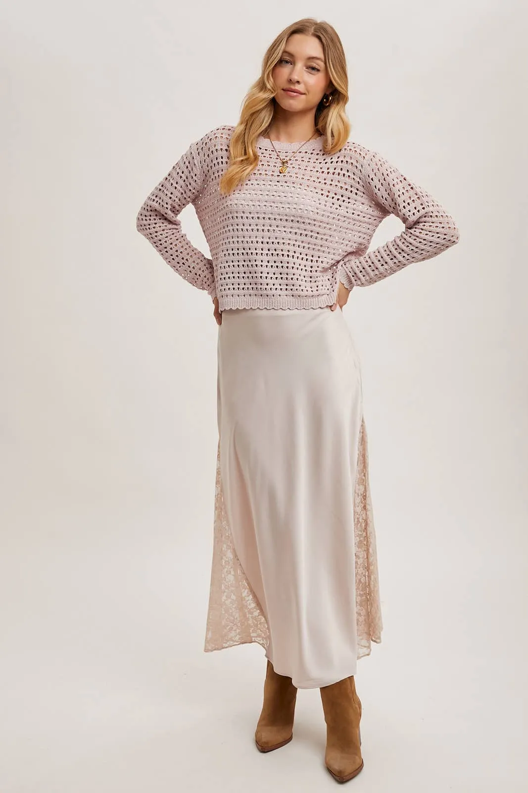 OPEN KNIT CROPPED TOP