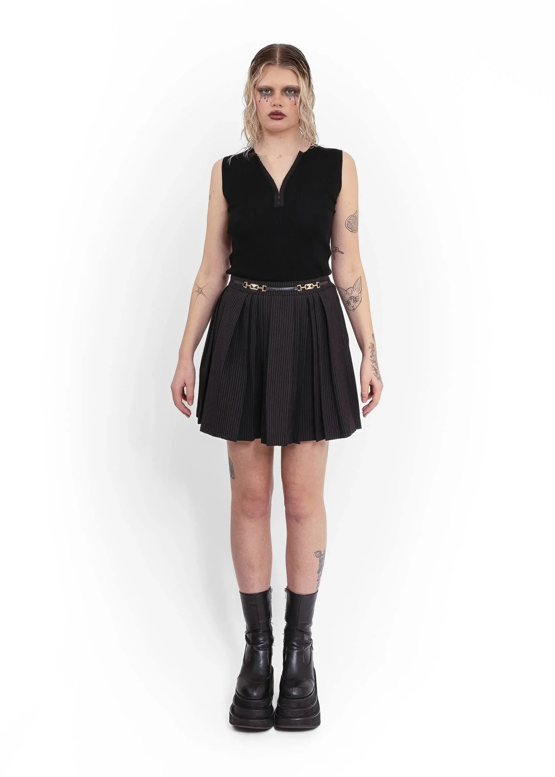 Pinstriped pleated skirt